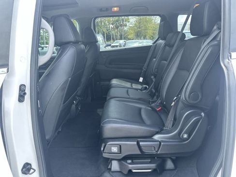 Used 2023 Honda Odyssey EX-L image 15
