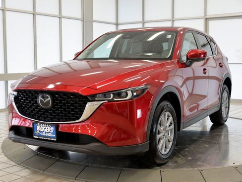 Used 2023 MAZDA CX-5 AWD 2.5 S w/ Preferred Package image 4