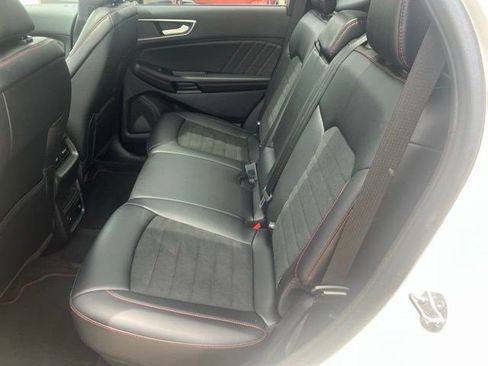 Used 2023 Ford Edge ST-Line AWD/4WD image 25
