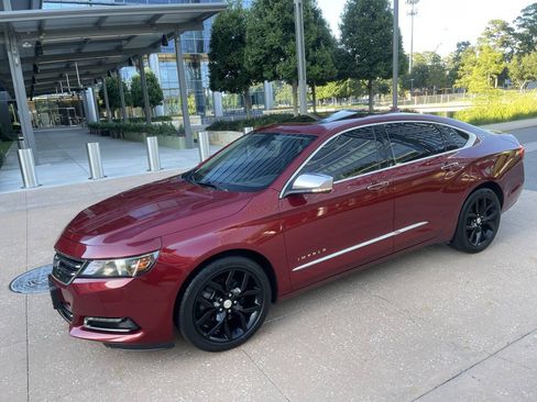 Used 2018 Chevrolet Impala Premier w/ Premier Convenience Package FWD image 1