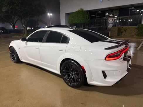 Used 2023 Dodge Charger Scat Pack image 4