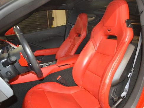 Used 2018 Chevrolet Corvette Grand Sport RWD image 16