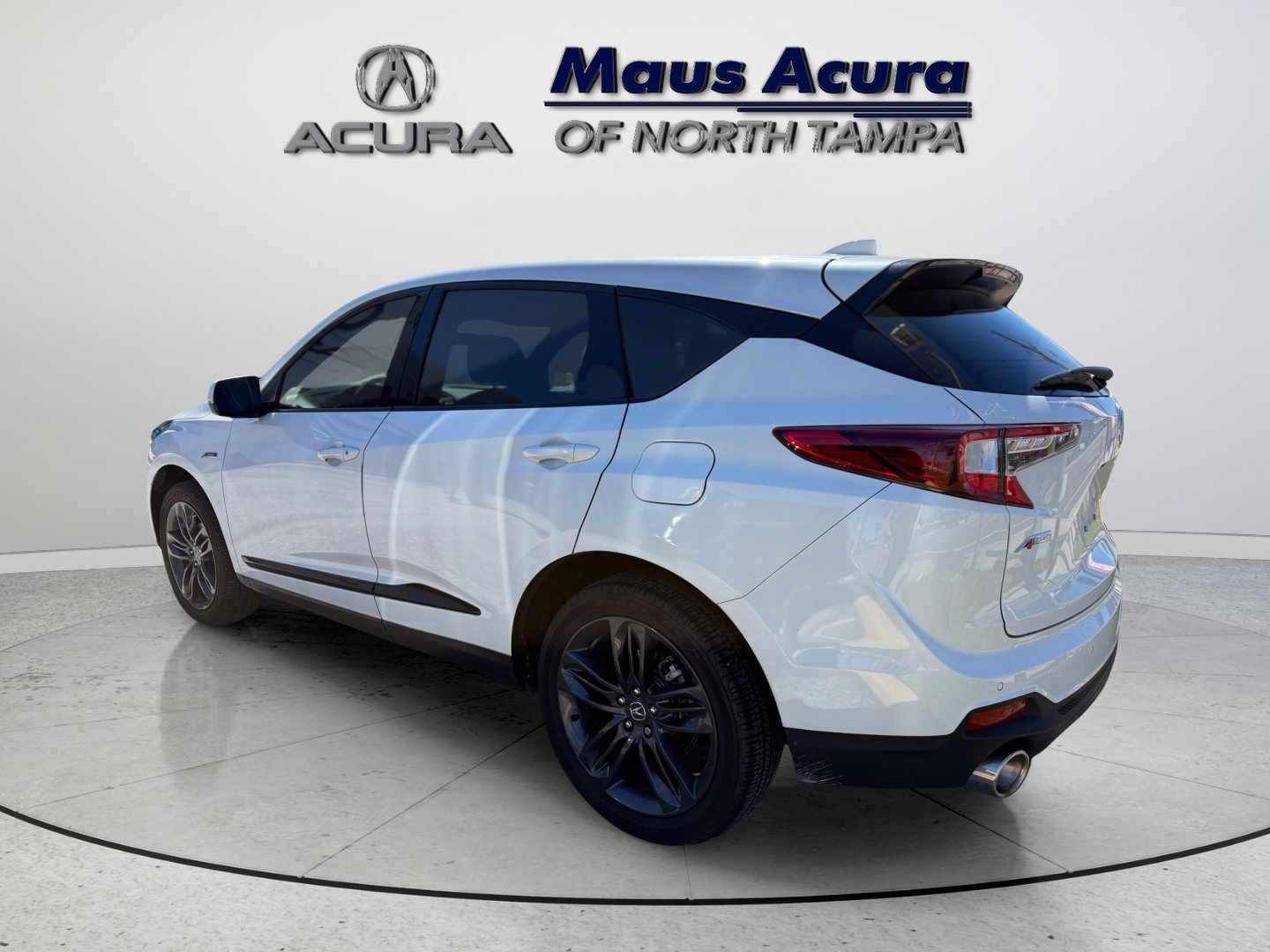 Used 2023 Acura RDX w/ Advance Package FWD image 5