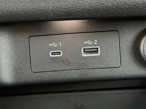 Used 2021 Nissan Rogue SL w/ Premium Package image 14