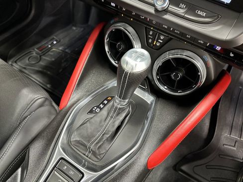 Used 2018 Chevrolet Camaro SS RWD image 20