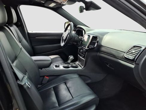 Used 2019 Jeep Grand Cherokee High Altitude AWD/4WD image 20