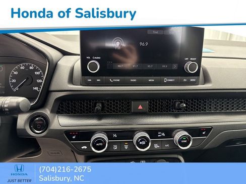 Used 2023 Honda CR-V Sport image 23
