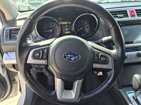 Used 2016 Subaru Legacy 2.5i Premium AWD/4WD image 18
