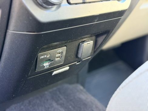 Used 2015 Ford F150 XLT w/ Equipment Group 302A Luxury image 16