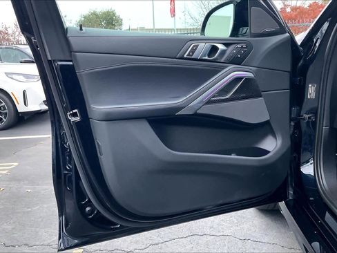 Used 2024 BMW X6 M60i image 26