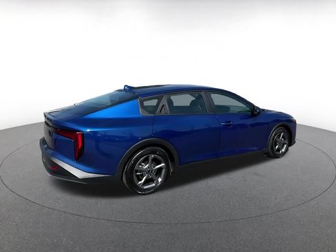 Used 2025 Kia K4 FWD image 15