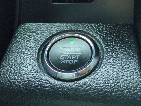 Used 2018 Ford F150 Lariat image 25