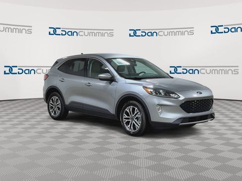 Used 2022 Ford Escape SEL AWD/4WD image 2
