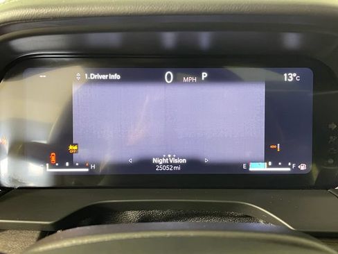 Used 2023 Jeep Grand Cherokee L Overland w/ Advanced Protech Group III AWD/4WD image 5