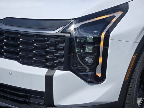 New 2026 Kia Sportage LX image 6