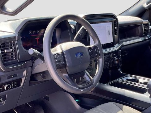 Used 2025 Ford F150 STX w/ Equipment Group 200A RWD image 9