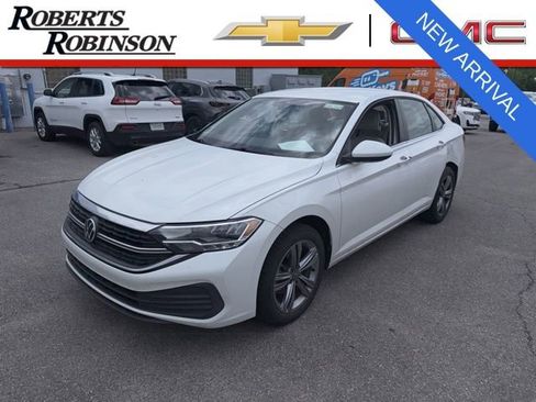 Used 2022 Volkswagen Jetta SE FWD image 1