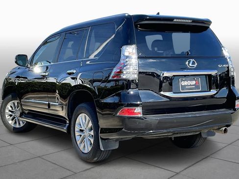 Used 2015 Lexus GX 460 image 9