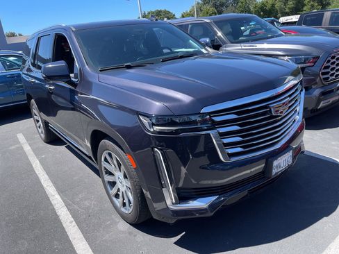 Used 2024 Cadillac Escalade Premium Luxury Platinum AWD/4WD image 1