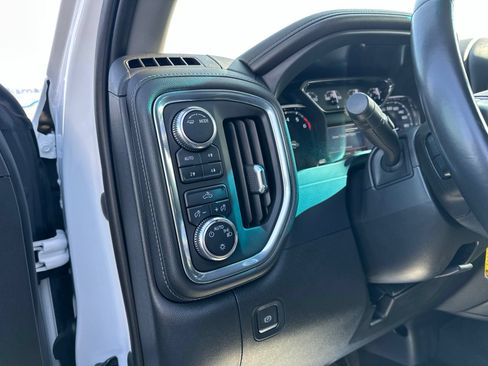 Used 2021 GMC Sierra 1500 SLE w/ Fleet Comfort Package AWD/4WD image 18