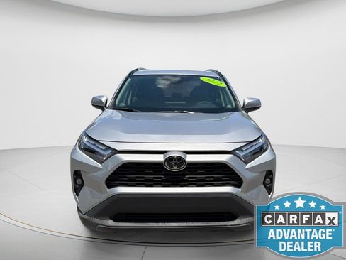 Used 2022 Toyota RAV4 XLE Premium FWD image 2