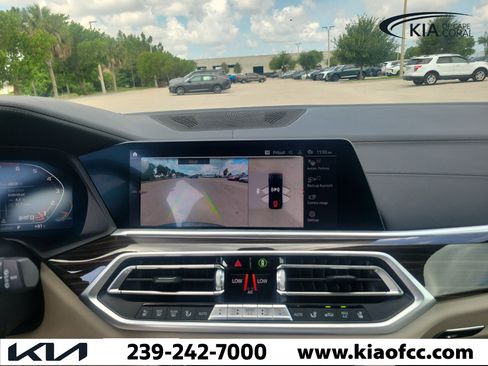 Used 2021 BMW X5 M50i w/ Executive Package AWD/4WD image 22