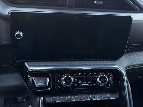 Used 2024 GMC Sierra 1500 Denali w/ Denali Reserve Package image 16