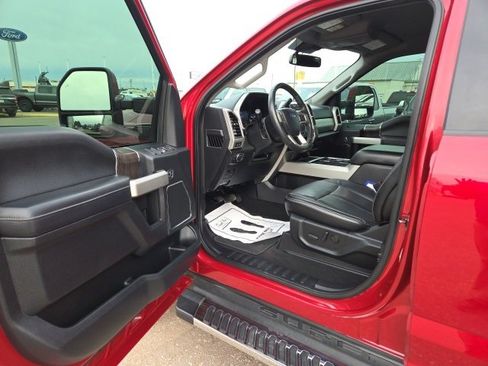 Used 2020 Ford F350 Lariat w/ Lariat Ultimate Package image 21