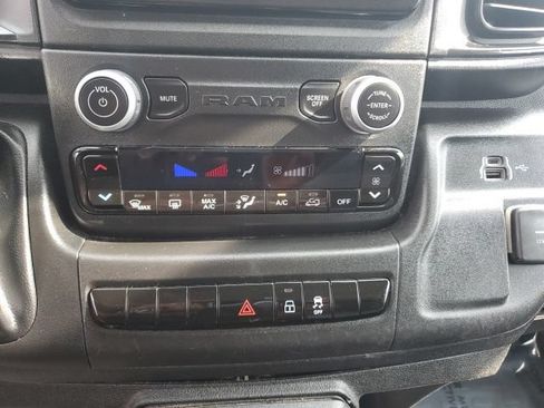 Used 2023 RAM ProMaster 2500 FWD image 18
