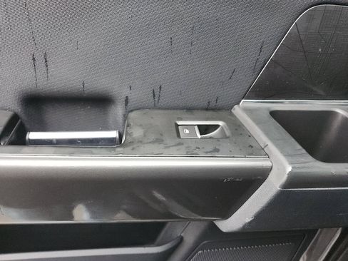 Certified 2022 Ford F150 XLT w/ Equipment Group 302A High image 28