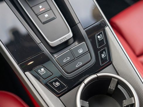 Certified 2021 Porsche 911 Carrera 4S image 22