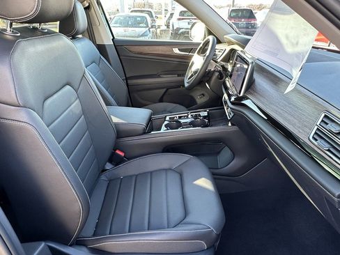 New 2026 Volkswagen Atlas SEL image 16