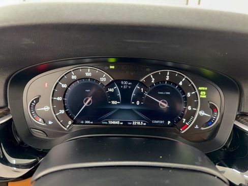 Used 2017 BMW 530i RWD image 26