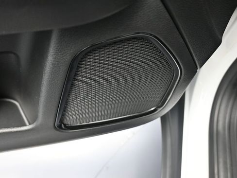 Used 2023 Jeep Compass Altitude image 14