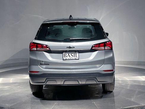 Used 2024 Chevrolet Equinox LS w/ Sport Edition FWD image 12