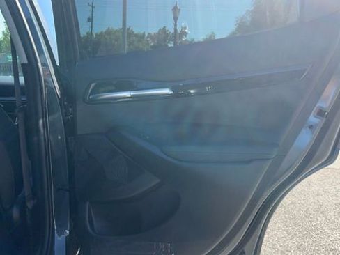 Certified 2025 Kia Seltos X-Line AWD/4WD image 4