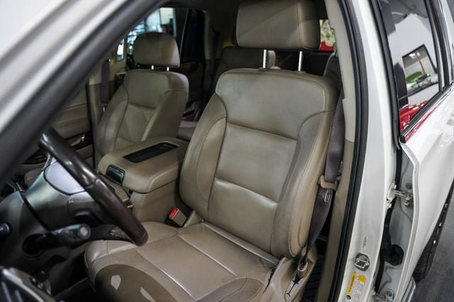 Used 2018 GMC Yukon SLT w/ Open Road Package AWD/4WD image 4