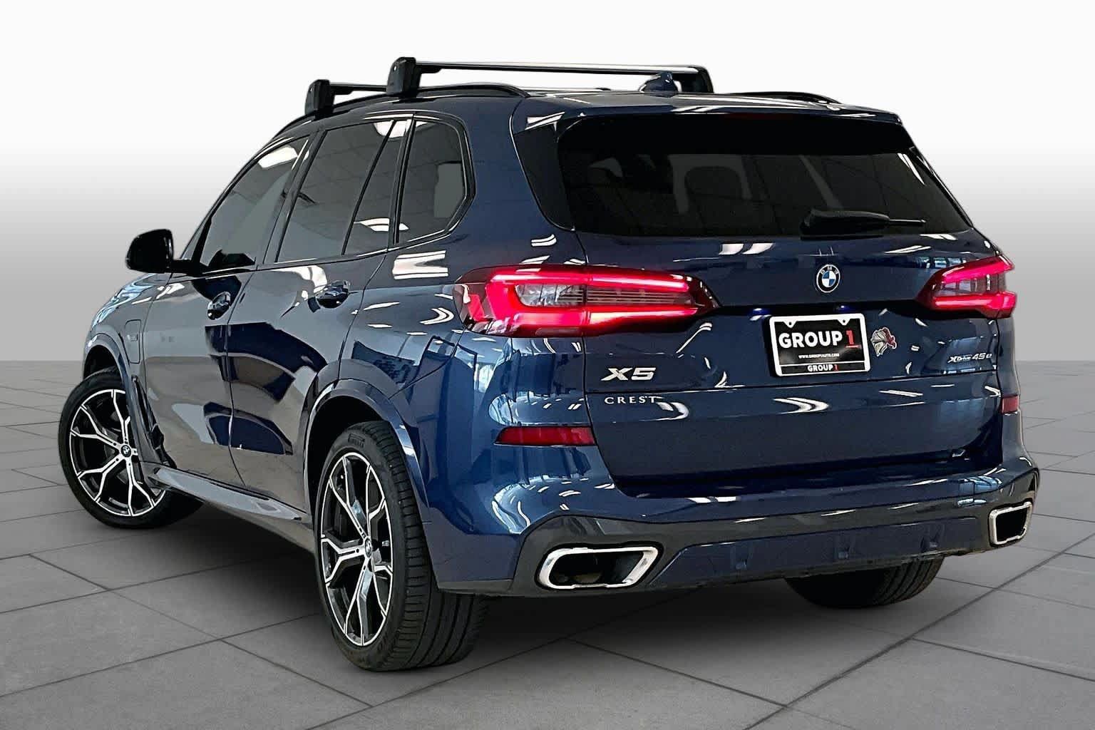 Used 2022 BMW X5 xDrive45e w/ M Sport Package AWD/4WD image 11