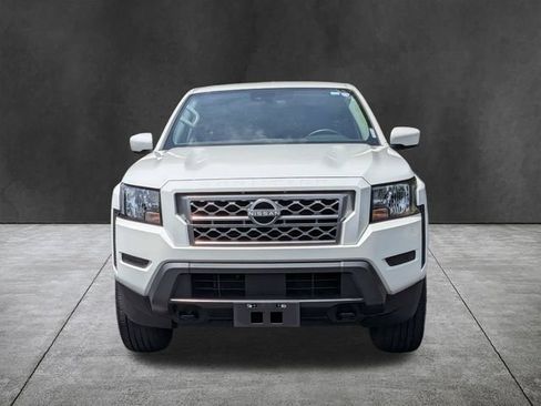 Used 2024 Nissan Frontier SV AWD/4WD image 10