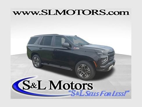 Used 2025 Chevrolet Tahoe Z71 AWD/4WD image 1