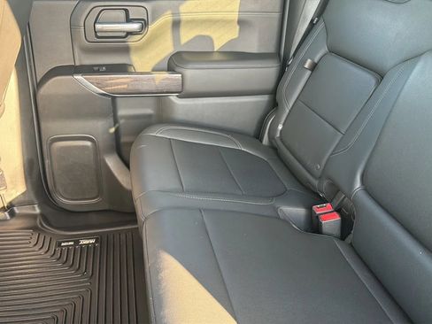 Used 2019 Chevrolet Silverado 1500 LTZ w/ LTZ Premium Package AWD/4WD image 42