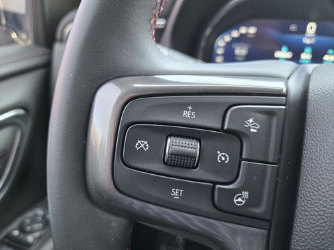 Used 2023 Chevrolet Tahoe RST w/ Luxury Package AWD/4WD image 38