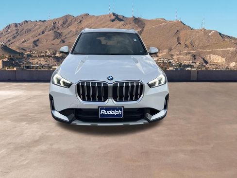 Used 2026 BMW X1 xDrive28i AWD/4WD image 16