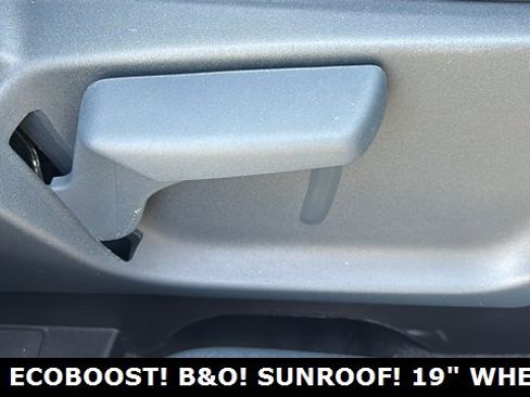 New 2025 Ford Maverick Lobo image 33