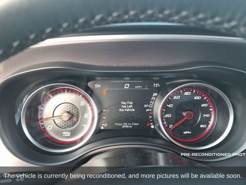 Used 2022 Dodge Charger R/T w/ Plus Group RWD image 16