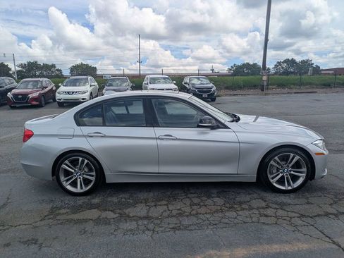 Used 2014 BMW 335i Sedan RWD image 4