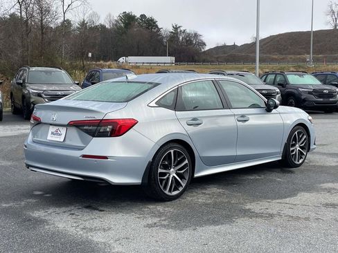Used 2023 Honda Civic Touring image 29