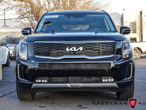 Used 2021 Kia Telluride SX w/ SX Prestige Package image 16