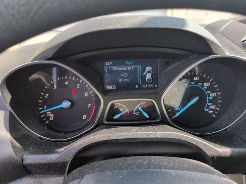 Used 2015 Ford Escape SE FWD image 8