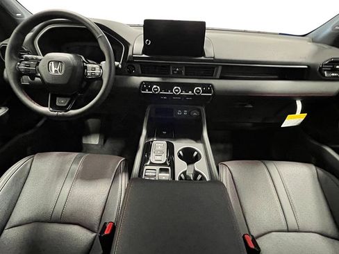 New 2025 Honda Pilot Black Edition image 16